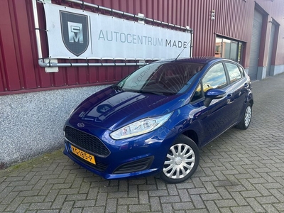 Ford Fiesta 1.0 Style Essential // 126 DKM NAP // Navi //