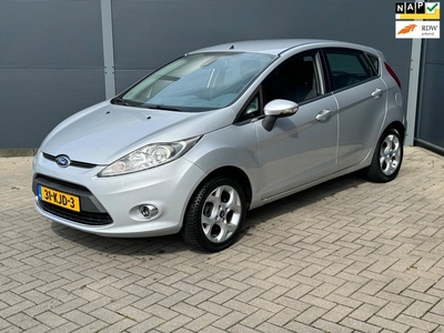 Ford Fiesta 1.25 Titanium / Airco / 5 Deurs / Pdc