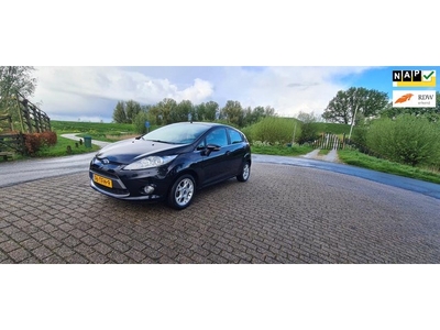 Ford Fiesta 1.25 Titanium met nieuwe apk