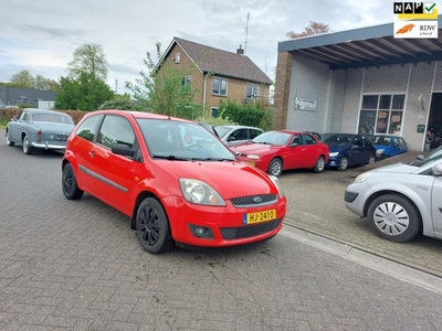 Ford Fiesta 1.3-8V Style