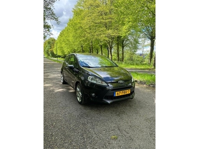 Ford Fiesta 1.6 Sport Nwe APK! Airco!