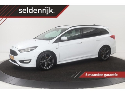 Ford Focus 1.0 EcoBoost ST-Line Carplay Park Assist