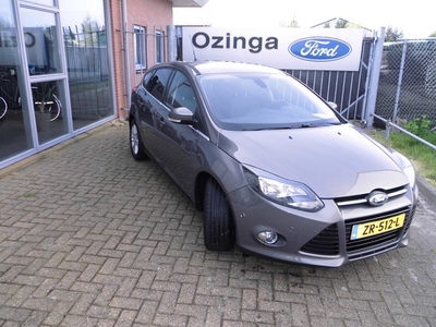 Ford Focus 125pk EcoBoost Titanium veel opties distributie