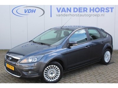 Ford Focus 1.6-100pk Titanium. Goed onderhouden en nette