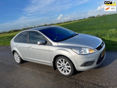 Ford Focus 1.6 Titanium / nieuw model