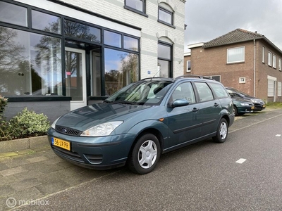 Ford Focus Wagon 1.4-16V Cool Edition