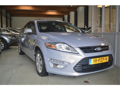 Ford Mondeo 1.6 Trend Business ///// LEES TEKST /////