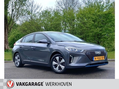 Hyundai IONIQ 1.6 GDi PHEV Premium Plug-In Hybride Camera