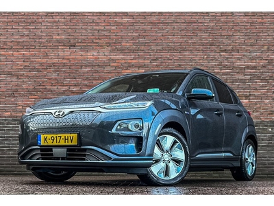 Hyundai KONA EV Premium 64 kWh ACC **VERKOCHT** (bj 2020)