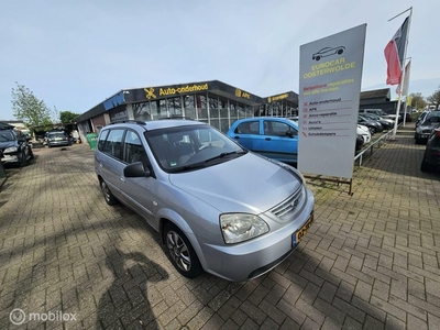 Kia Carens 1.6-16V LX AIRCO//NAP