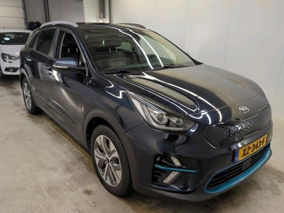 Kia e-Niro ExecutiveLine 64 kWh (INCL-BTW) Aut. *VOLLEDER