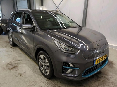 Kia e-Niro ExecutiveLine 64 kWh (INCL-BTW) Aut. *VOLLEDER