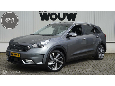 Kia Niro 1.6 GDi Hybrid SportsLine Automaat Navigatie | Leder | 18 inch | Dodehoeksensoren | Stoel + Stuurverwarming