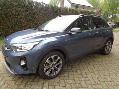 Kia Stonic..Automaat.! 1.4 MPi (bj 2019)