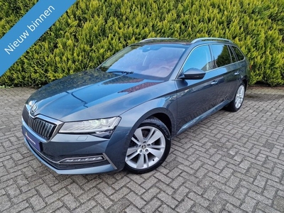 Škoda Superb 1.4 TSI iV Sportline Business (bj 2021)