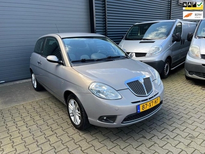 Lancia Ypsilon 1.4 Oro AIRCO