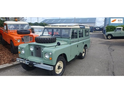 Land Rover 109 series II lijn 6 cil NIEUWSTAAT