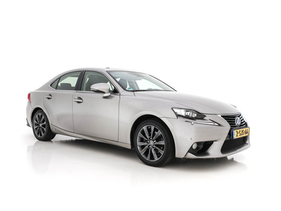 Lexus IS 300h 25th Edition Aut. *PANO | XENON | NAVI-FULLMAP | LEDER-MICROFIBRE | CAMERA | DAB | CRUISE | COMFORT-SEATS | 17