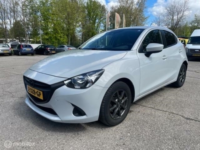 Mazda 2 1.5 Skyactiv-G SkyLease Navigatie+Camera!