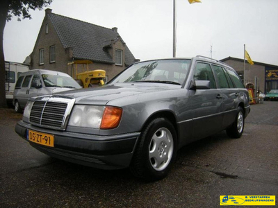 Mercedes-Benz 200-serie 300 TE W124 MULTI KLEPPER 24V MET OA AIRCO