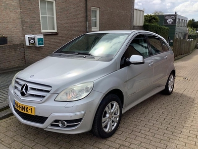 Mercedes-Benz B-klasse 200 automaat zeer nette auto