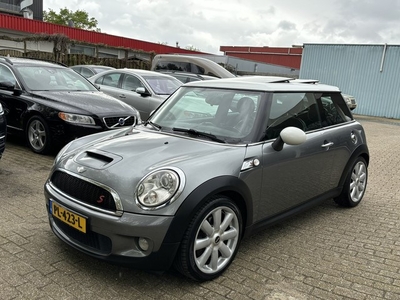 MINI Mini 1.6 Cooper S Chili Pano Xenon Motor 20.000km!