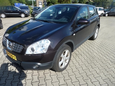 Nissan Qashqai 1.6 Acenta beschrijving lezen