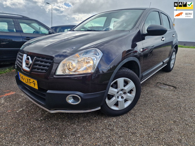 Nissan Qashqai 1.6 Visia/ 1e eigenaar/airco/apk 04-2025/trekhaak/rijd schakelt goed /inruilen is mogelijk