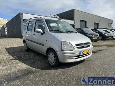 Opel Agila 1.2-16V Comfort