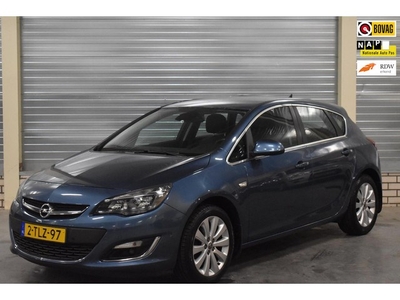 Opel Astra 1.4 Turbo Cosmo + Half