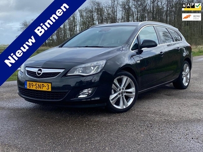 Opel Astra Sports Tourer 1.4 Turbo Sport LEDER-INT NAVI