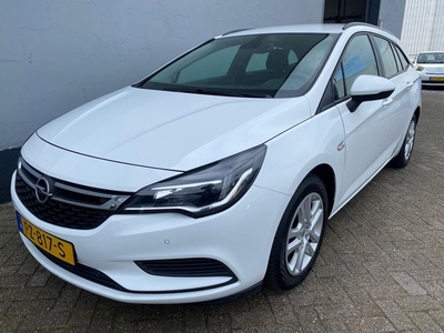 Opel Astra Sports Tourer - Trekhaak