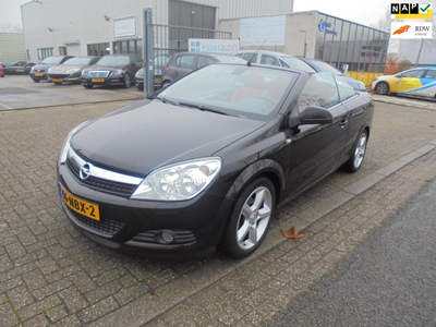 Opel Astra TwinTop 1.8 Cosmo, Leder, NAP, Dealer auto