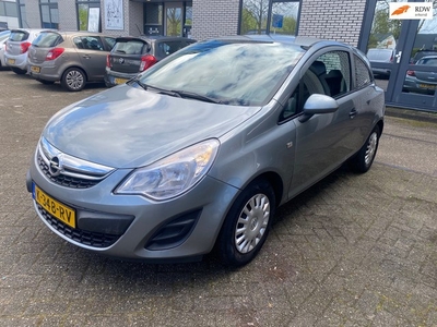 Opel Corsa 1.2-16V Selection/ 1 JAAR APK / AIRCO / NAP /