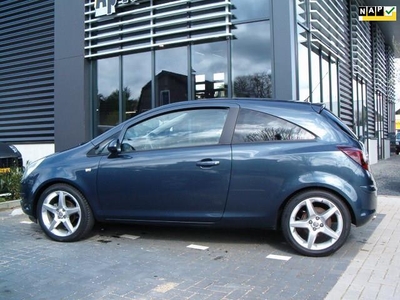 Opel Corsa 1.4-16V Sport