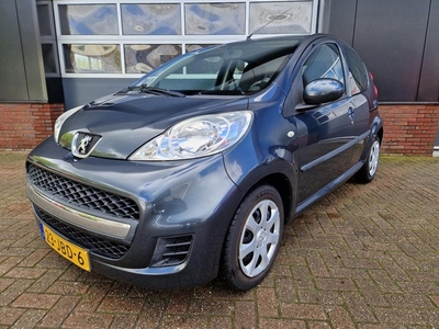 Peugeot 107 1.0-12V Sublime airco 5 deurs isofix APK 04-2025