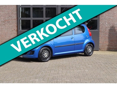 Peugeot 107 1.0-12V XS Airco-Nieuwe APK