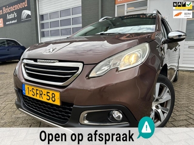 Peugeot 2008 1.6 VTi Féline van 2de Eig met panoramadak en