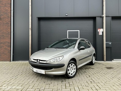 Peugeot 206 1.4 Air-line 2 Airco Elek-ramen Radio