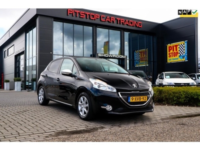 Peugeot 208 1.2 VTi, 82 PK, NL Auto, Cruise, Navi, Trekhaak!