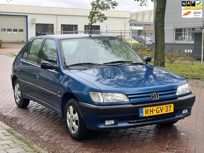 Peugeot 306 1.4 XR Select Elekt Ramen/New Apk/Nap/Boekjes