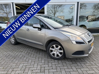 Peugeot 5008 1.6 VTi SR 5p. 50% deal 1.975,- ACTIE