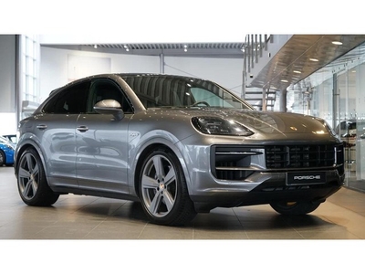 Porsche Cayenne Coupe E-Hybrid Nieuw model 22 inch