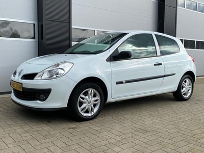 Renault Clio 1.2 16V Airco NL-auto nwe APK