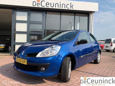 Renault Clio 1.2-16V Dynamique//Airco