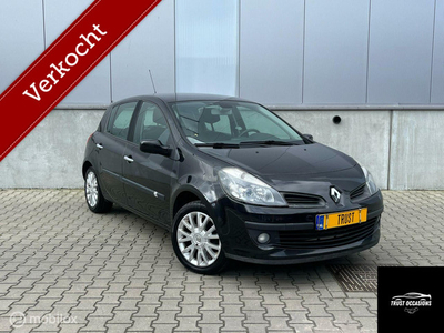 Renault Clio Dynamic NW Distrbutieriem NAP velgen Airco