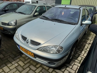 Renault Mégane 1.6-16V Air