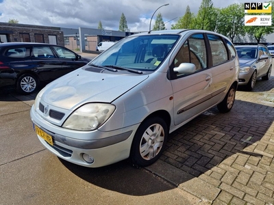 Renault Scénic 1.6-16V Expression