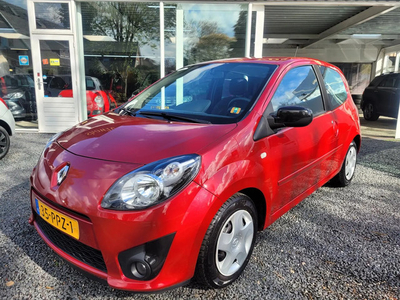 Renault Twingo 1.2-16V Dynamique AIRCO | CRUISE | APK | ALLSEASON | ISOFIX | RIJKLAAR