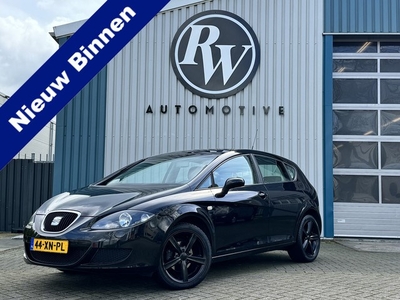 SEAT Leon 1.6MPI Airco / Lm velgen / Centr vergr / APK